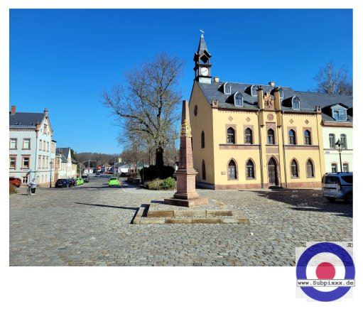 Kursaechsische Postmeilensteine - Distanzsaeule Unteres Tor in Rochlitz, Sachsen 13. Maerz 2022 (3).JPG